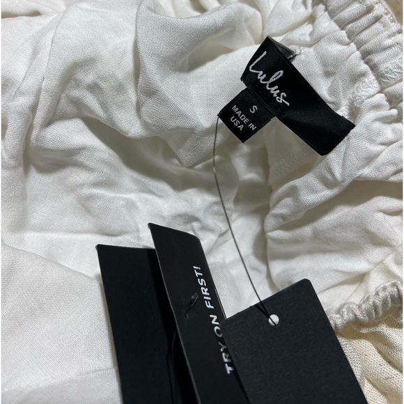 NWT Lulus Romper size s🌻 - Picture 5 of 5